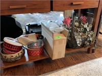 LARGE LOT OF MISC DECOR & TINS