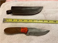 Damascus knife with leather sheath- beautiful
