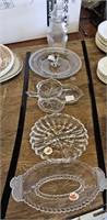 Table Lot Of Clear Glass Dishes