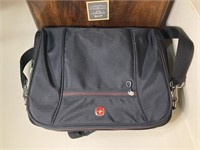 Suiss Gear Black w Red Lining Messenger Bag