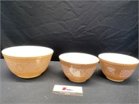 Pyrex Woodland Bowls