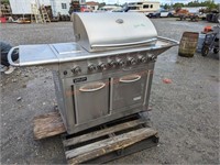 Kirkland Stainless Steel Natural Gas Stove/Oven
