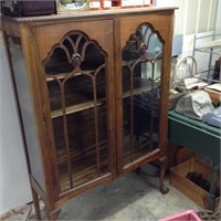 1940's china hutch (missing glass)