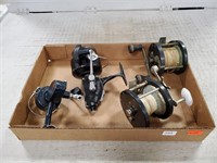 (4) Fishing Reels