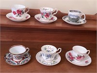 Lovely vintage tea cups