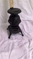 Cast  Iron  Pot  belly  stove