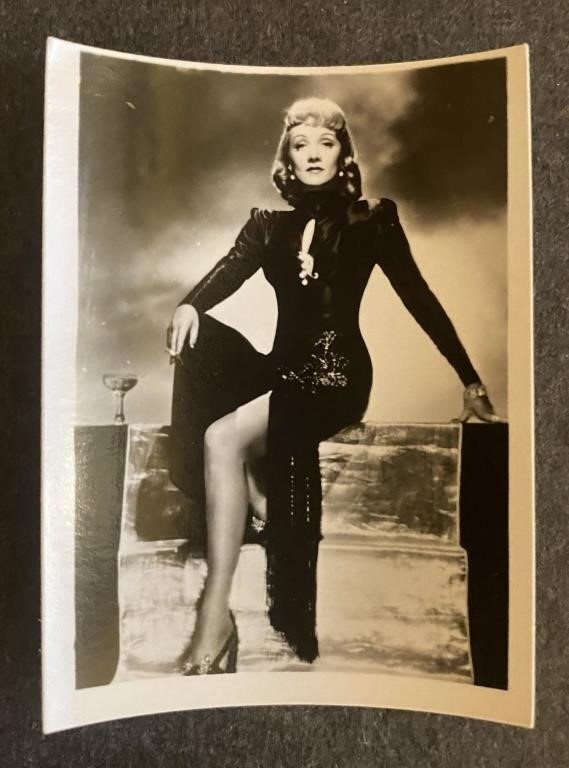 MARLENE DIETRICH: Antique Tobacco Card (1951)