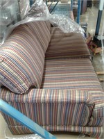 Country Couch 82"L