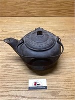 Cast iron kettle