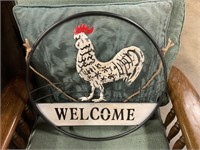 Rooster decor medal welcome sign