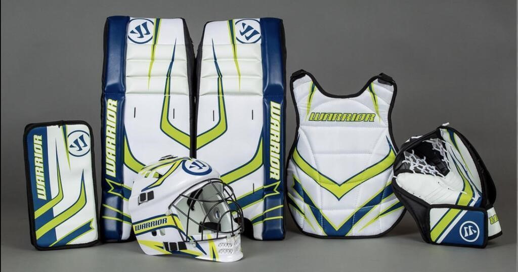 WARRIOR 22IN STREET HOCKET GOALIE PAD SET FOR