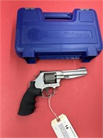 Smith & Wesson 986 9mm Revolver