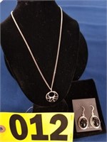 Onyx Necklace w/earrings (Ship or Pick up)