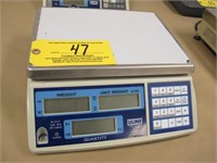 ULine Digital Scale Model H-1117, 65 Lb Cap