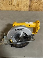 Dewalt cordless saw (no batteries or charger)