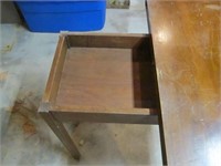 Wood rotating top table,