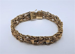 14k Gold Heart Design Bracelet