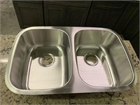 30" Double Bowl Stainless Steel Undermount Sink