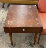 Vintage, MCM side table, American of Martinsville
