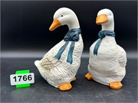 Pair of Ceramic 7" Geese with Bows