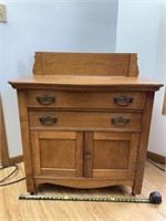 Antique Oak Wash Stand with dove tail drawers
