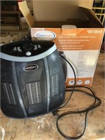 Feature comforts Triple ceramic heater