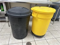 TRASH RECEPTICLES - (1) BLACK WITH LID (1) YELLOW