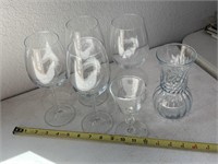 4-9 inch wine glasses, 1-5 inch wine glass, 1-6