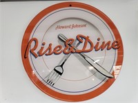 Howard Johnson Rise & Dine sign