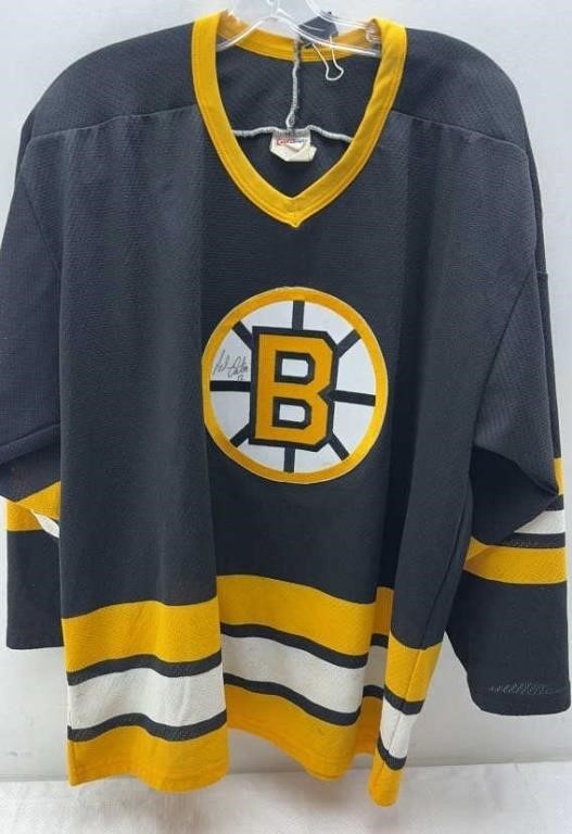 A. Otes Boston Bruins signed jersey