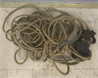 Pulley with rope