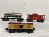 Lionel train cars 1680 Sunoco gas PA 477618 and