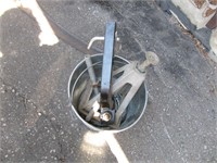 Galvanized Pail / Trailer Jack & Receiver