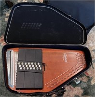 Autoharp Instrument w/ Case