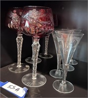 (4) Wine Glasses w/ Red Bowls (4) Sherry Glasses
