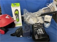 1 LOT (10) ASSORTED SPORTS ITEMS INCLUDING: (1)