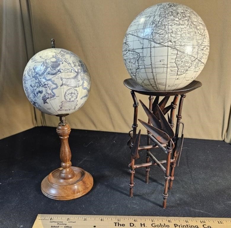 Globe decor, 2 pieces