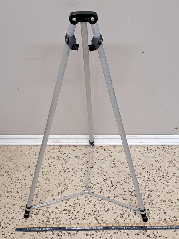 Tripod-Extends to 5 ft