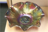 Carnival glass bowl