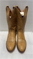 Size 12.5 EE cowboy boot