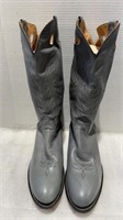 Size 14 EE cowboy boot