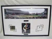 MICKEY MANTLE SIGNED PHOTOGRAPH W/ COA FRAMED