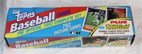 SEALED 1992 TOPPS BASEBALL CARD SET