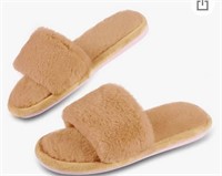 Fuzzy Slippers - Size 7/8