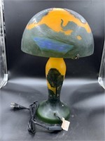 Stunning table lamp with cameo glass base and shad