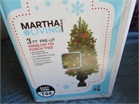 Martha living 3' pre lit Winslow fir porch tree.