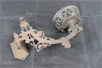 Cast Iron Wall Mount for Oil Lamp