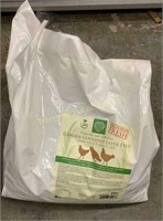 Garden Goodness Chicken Layer Feed 25-Lbs