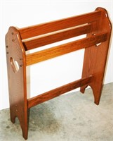 Oak Quilt Rack - 32" H x 24" W