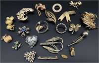 Vintage Jewelry Brooches